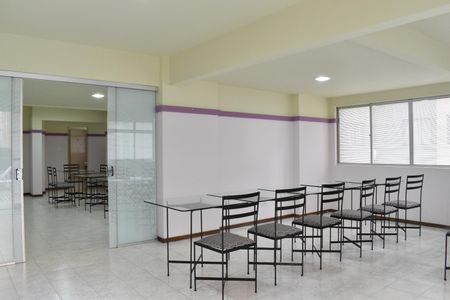 Apartamento para alugar com 45m², 1 quarto e sem vagaÁrea comum - Salão de festas