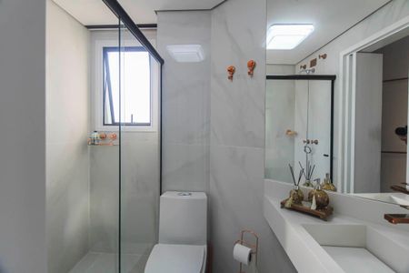 Apartamento à venda com 110m², 2 quartos e 2 vagasBanheiro da Suíte 2