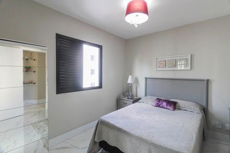 Apartamento à venda com 110m², 2 quartos e 2 vagasSuite 2