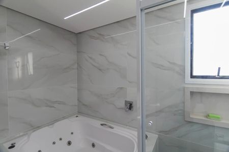 Apartamento à venda com 110m², 2 quartos e 2 vagasBanheiro da Suíte 1