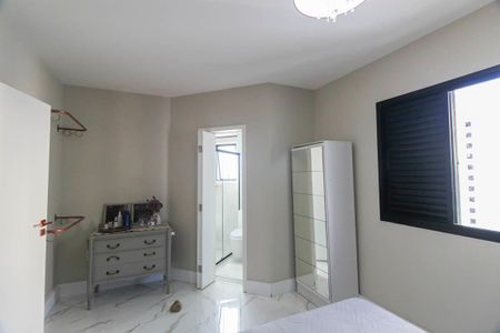 Apartamento à venda com 110m², 2 quartos e 2 vagasSuite 2