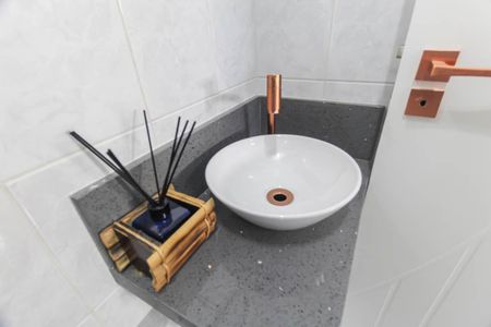 Apartamento à venda com 110m², 2 quartos e 2 vagasBanheiro de Serviço