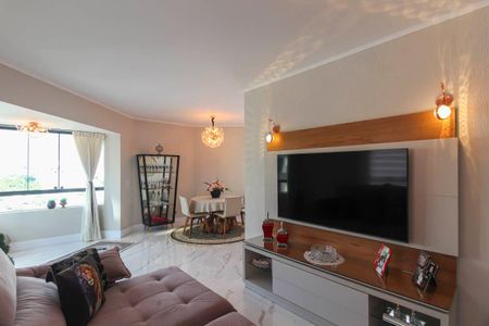 Apartamento à venda com 110m², 2 quartos e 2 vagasSala