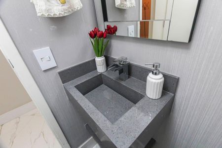 Apartamento à venda com 110m², 2 quartos e 2 vagasLavabo