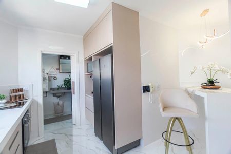 Apartamento à venda com 110m², 2 quartos e 2 vagasCozinha