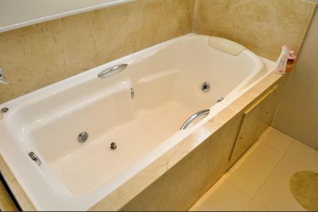 Casa de condomínio à venda com 458m², 5 quartos e 4 vagasBanheiro/Suíte 4