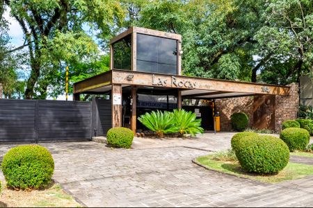 Casa de condomínio à venda com 458m², 5 quartos e 4 vagasFachada