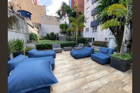 Apartamento à venda com 30m², 1 quarto e 1 vagaÁrea comum 