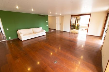 Apartamento à venda com 450m², 6 quartos e 3 vagasSala