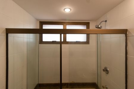 Apartamento à venda com 450m², 6 quartos e 3 vagasBanheiro da Suíte