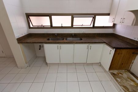 Apartamento à venda com 450m², 6 quartos e 3 vagasCozinha