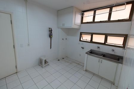 Apartamento à venda com 450m², 6 quartos e 3 vagasÁrea de Serviço