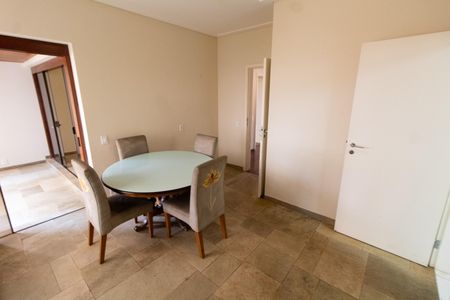 Apartamento à venda com 450m², 6 quartos e 3 vagasCopa