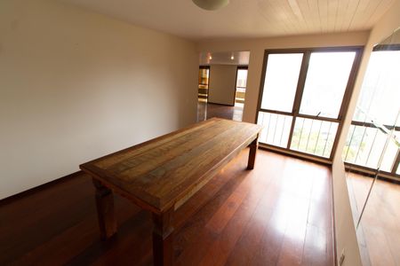 Apartamento à venda com 450m², 6 quartos e 3 vagasSala de Jantar