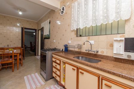 Casa à venda com 180m², 4 quartos e 1 vagaCozinha