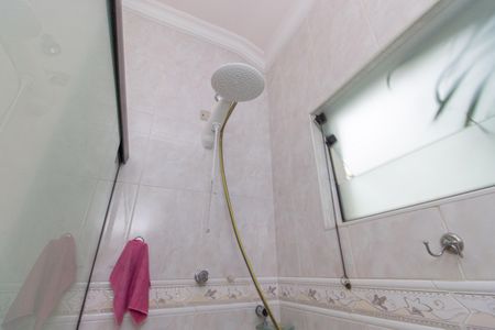 Casa à venda com 180m², 4 quartos e 1 vagaBanheiro