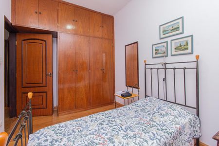 Casa à venda com 180m², 4 quartos e 1 vagaQuarto 1
