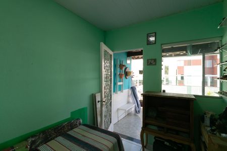 Casa à venda com 112m², 5 quartos e 2 vagas Casa à venda com 112m², 5 quartos e 2 vagasQuarto 4