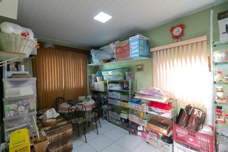 Casa à venda com 112m², 5 quartos e 2 vagas Casa à venda com 112m², 5 quartos e 2 vagasQuarto 3