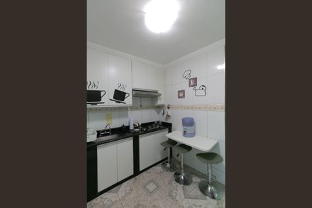 Casa à venda com 112m², 5 quartos e 2 vagas Casa à venda com 112m², 5 quartos e 2 vagasCozinha