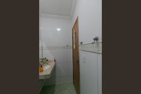 Casa à venda com 112m², 5 quartos e 2 vagas Casa à venda com 112m², 5 quartos e 2 vagasBanheiro Social