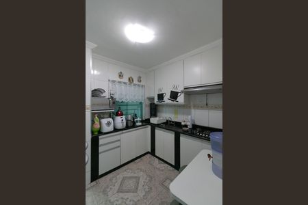 Casa à venda com 112m², 5 quartos e 2 vagas Casa à venda com 112m², 5 quartos e 2 vagasCozinha