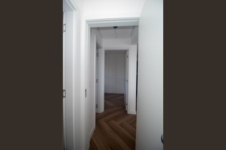 Apartamento à venda com 66m², 2 quartos e 2 vagasCorredor