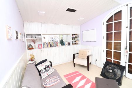 Casa à venda com 384m², 4 quartos e 2 vagasQuarto 2