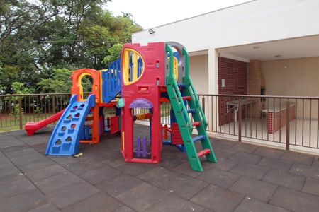 Apartamento para alugar com 52m², 2 quartos e 1 vagaÁrea comum