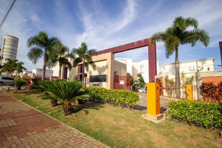 Apartamento para alugar com 52m², 2 quartos e 1 vagaFachada