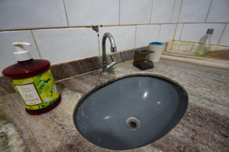 Apartamento à venda com 64m², 3 quartos e sem vagaBanheiro 2