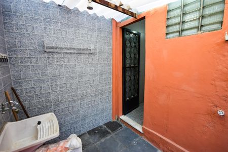 Apartamento à venda com 64m², 3 quartos e sem vagaÁrea de Serviço