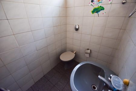 Apartamento à venda com 64m², 3 quartos e sem vagaBanheiro 1