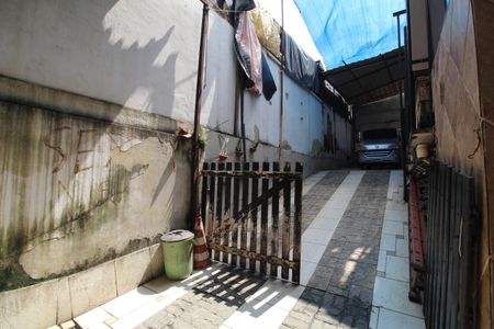 Casa à venda com 200m², 1 quarto e 4 vagasGaragem
