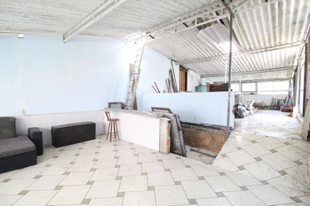 Casa à venda com 200m², 1 quarto e 4 vagasTerraço