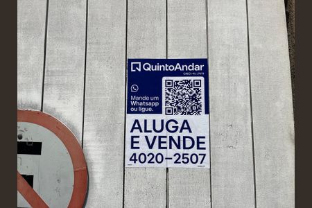 Casa à venda com 200m², 1 quarto e 4 vagasPlaca