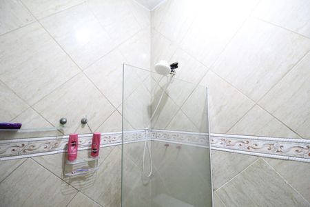 Casa à venda com 200m², 1 quarto e 4 vagasBanheiro da suíte