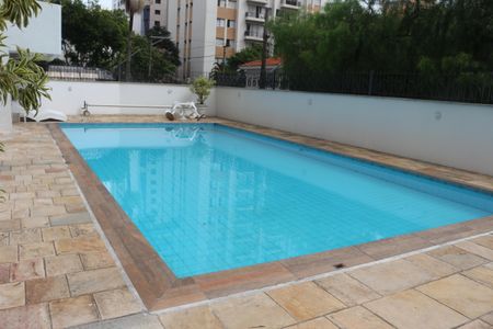 Apartamento à venda com 200m², 4 quartos e 2 vagasÁrea comum - Piscina