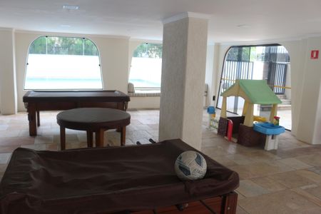 Apartamento à venda com 200m², 4 quartos e 2 vagasÁrea comum - Salão de jogos