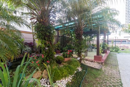 Apartamento para alugar com 123m², 2 quartos e 2 vagas Apartamento para alugar com 123m², 2 quartos e 2 vagasÁrea comum - Área Externa