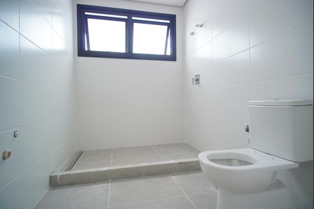 Apartamento à venda com 208m², 3 quartos e 4 vagasBanheiro da Suíte 1