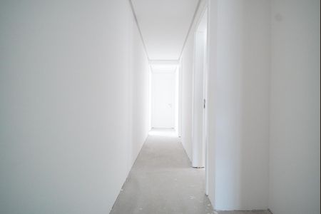 Apartamento à venda com 208m², 3 quartos e 4 vagasCorredor - Suítes