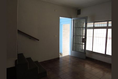 Casa à venda com 350m², 2 quartos e 2 vagasSala
