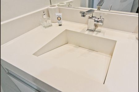 Apartamento à venda com 55m², 2 quartos e 1 vagaBanheiro da Suíte