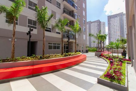 Apartamento para alugar com 43m², 2 quartos e sem vagaÁrea comum - Área Externa