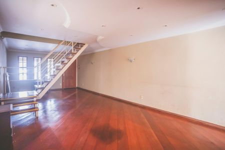 Casa à venda com 180m², 3 quartos e 2 vagasSala de Jantar