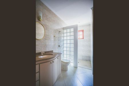 Casa à venda com 180m², 3 quartos e 2 vagasBanheiro 2