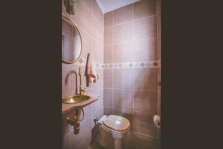 Casa à venda com 180m², 3 quartos e 2 vagasLavabo