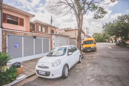 Casa à venda com 180m², 3 quartos e 2 vagasFachada