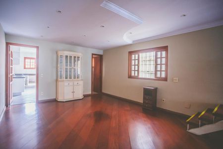 Casa à venda com 180m², 3 quartos e 2 vagasSala de Jantar